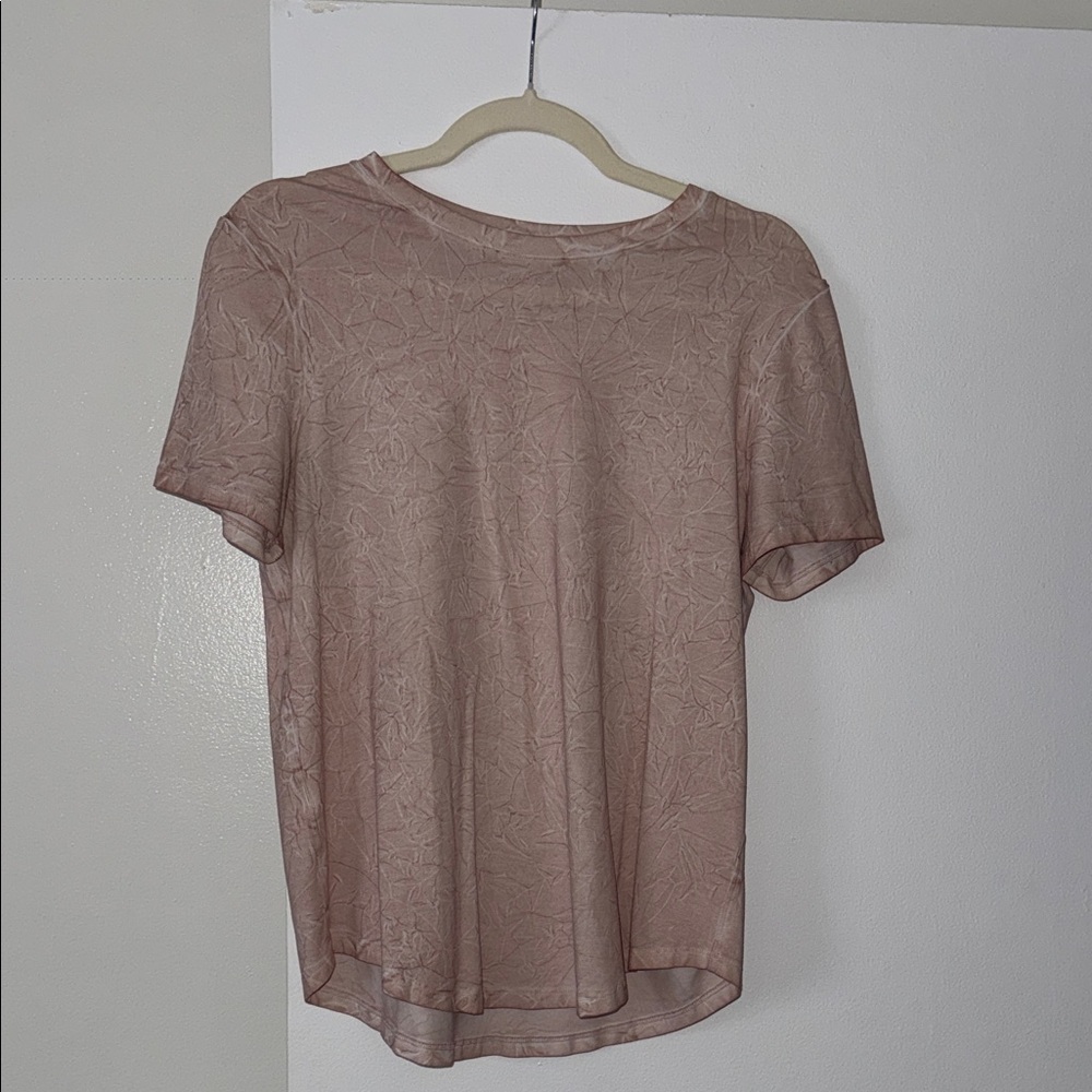 Lululemon Athletica Blush Short Sleeve Top